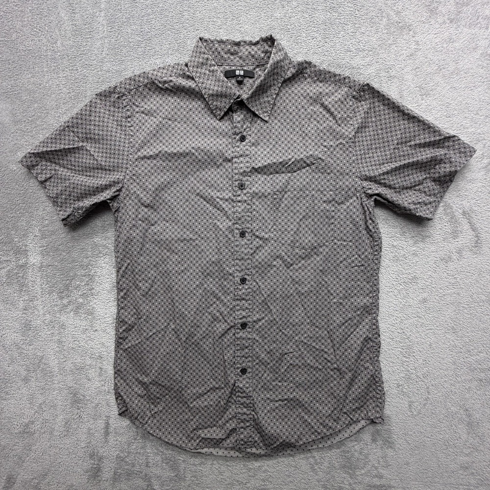 Uniqlo Shirt Mens Medium Gray Geometric Print Short‎ Sleeve Button Up Casual